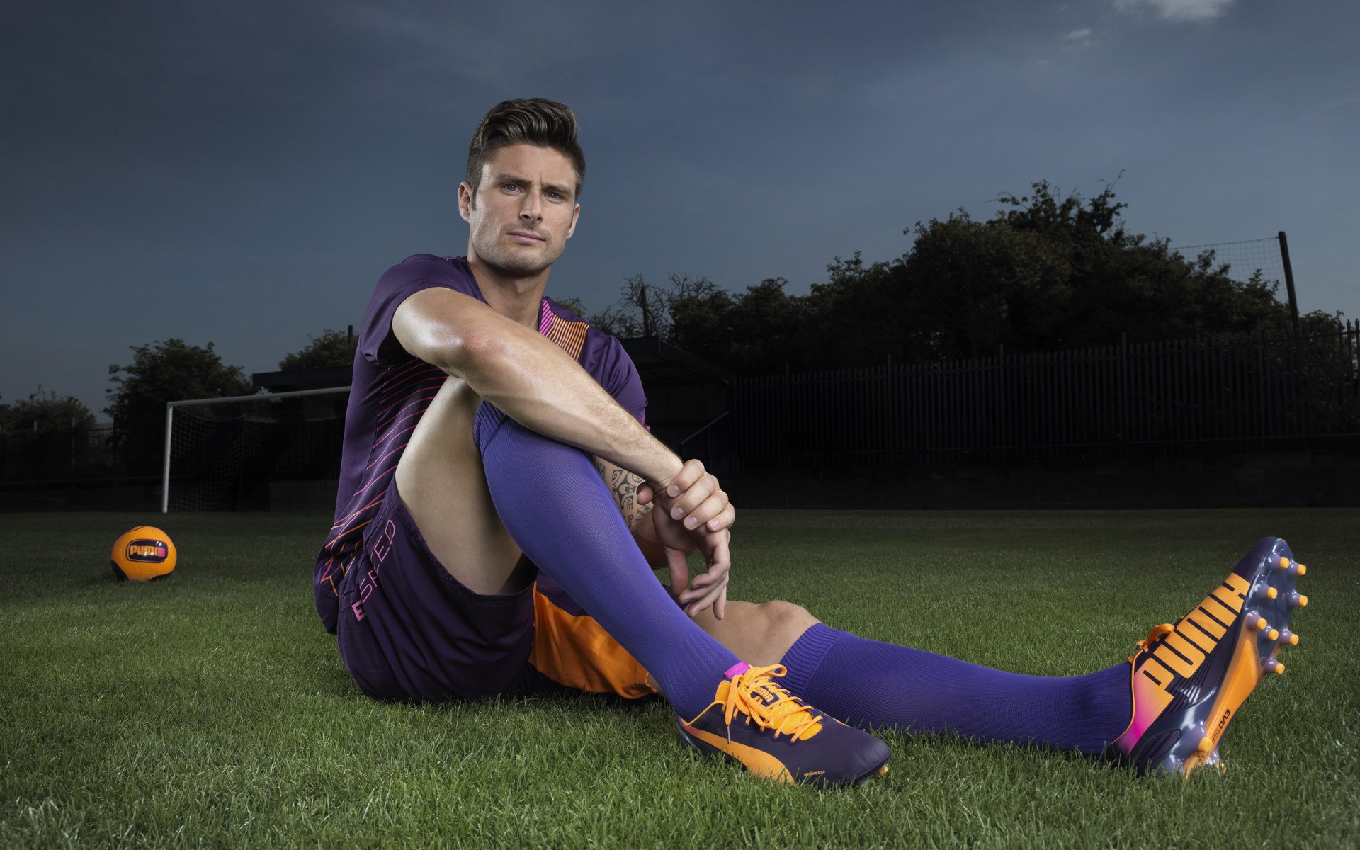 JiuyouAPP下载-球迷数量持续增长,足球文化深入人心,足球球迷有多疯狂